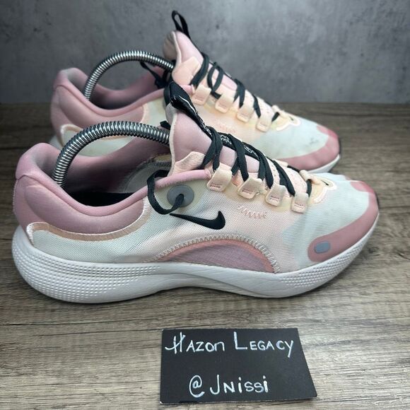Nike~Women’s~React Escape Run 'Sail Pink Glaze' (CV3817-106)~Size 10 - Picture 2 of 9